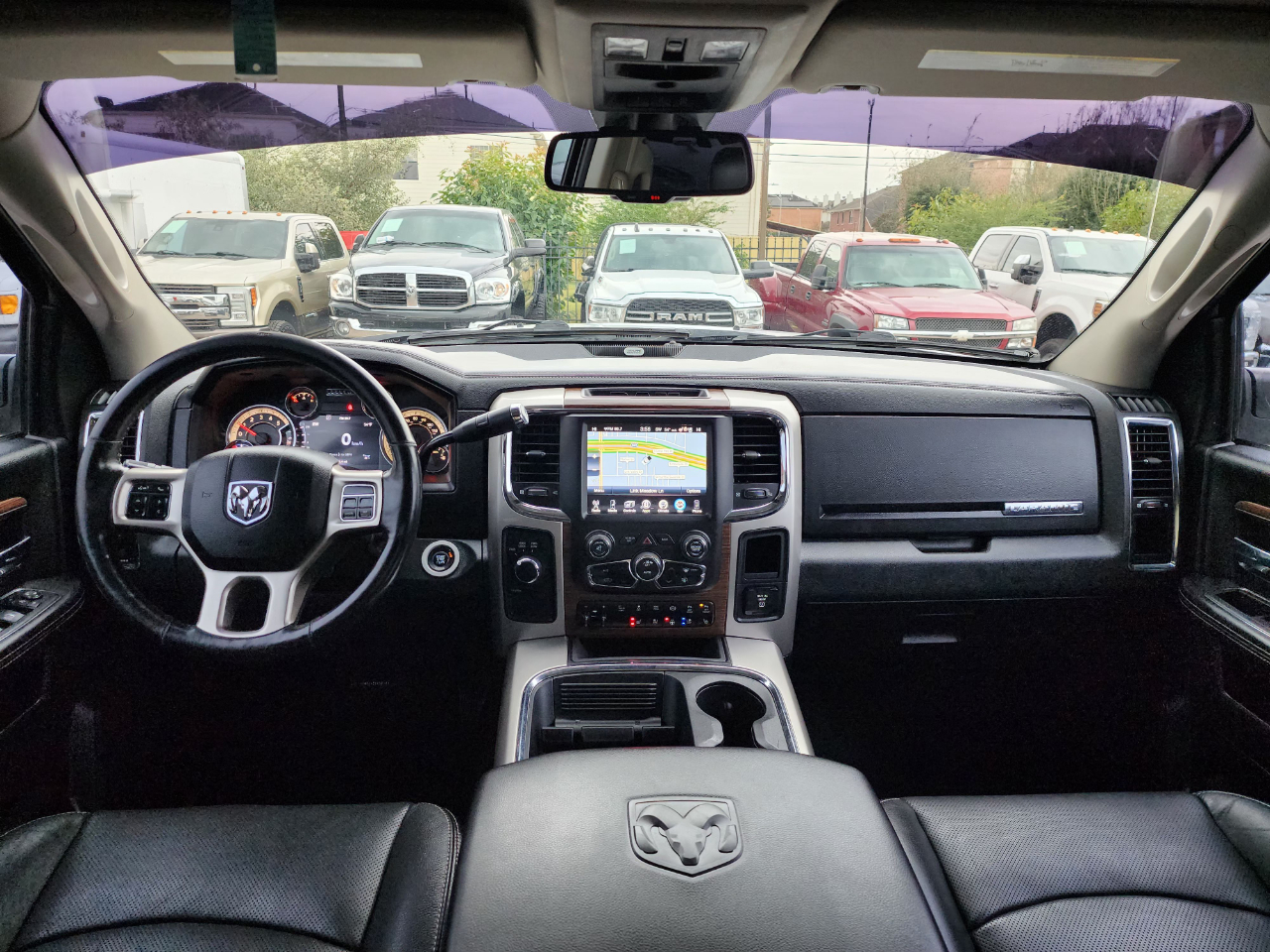 RAM 2500 Laramie Mega Cab 4WD 2016