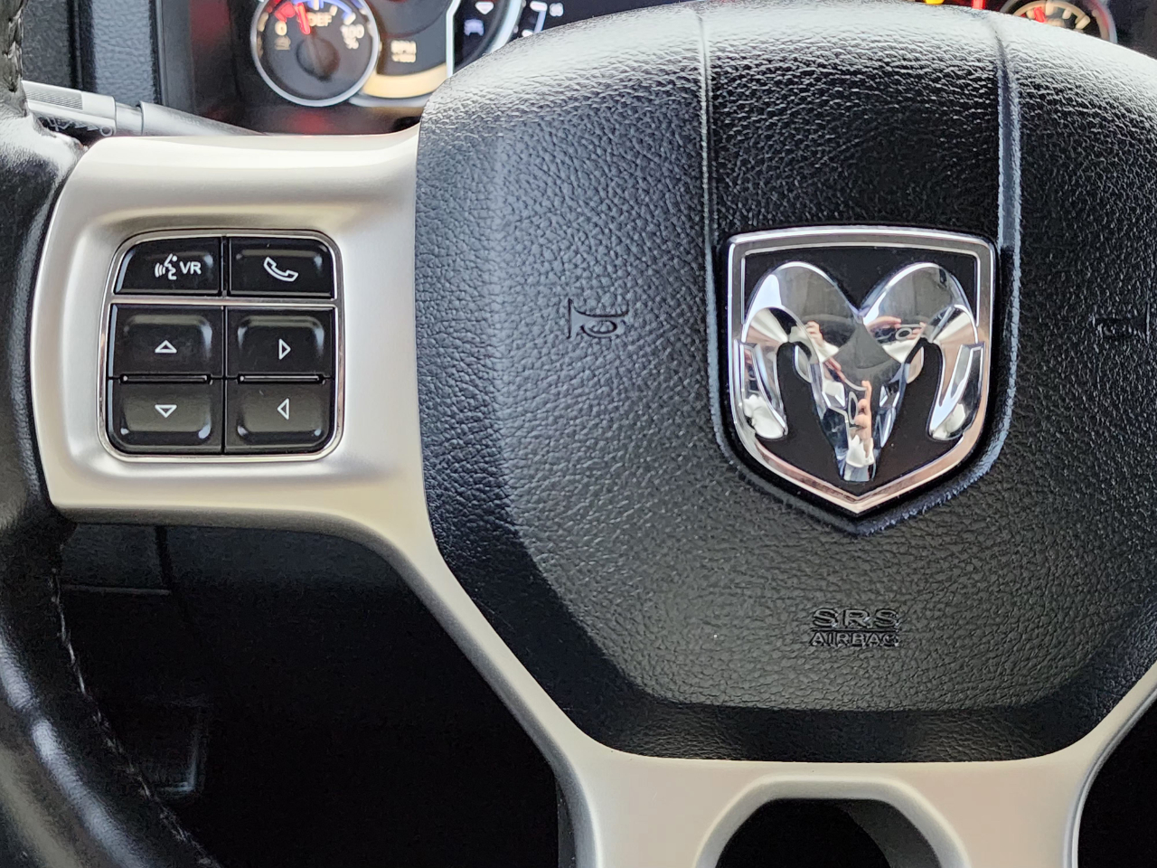 RAM 2500 Laramie Mega Cab 4WD 2016