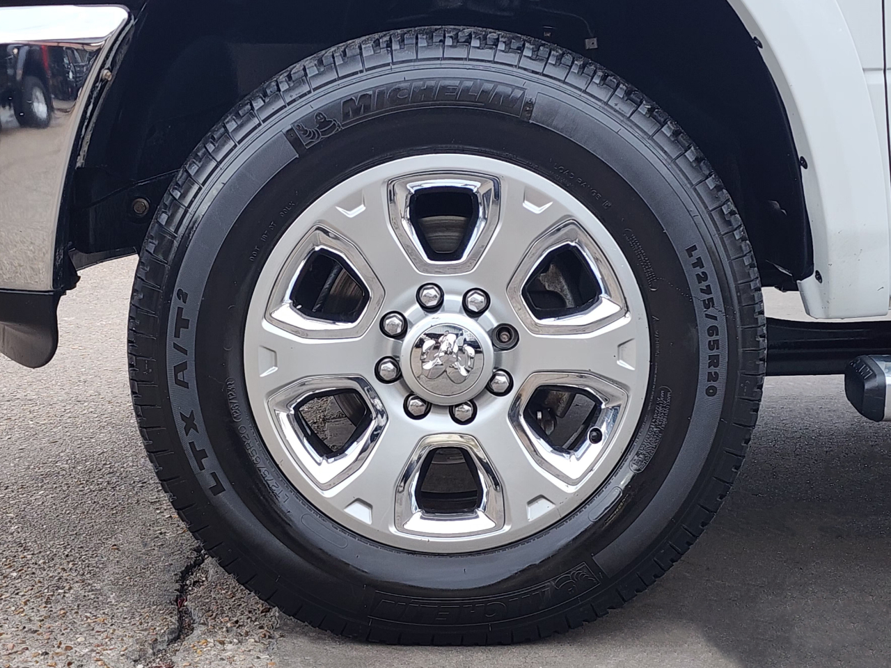 RAM 2500 Laramie Mega Cab 4WD 2016