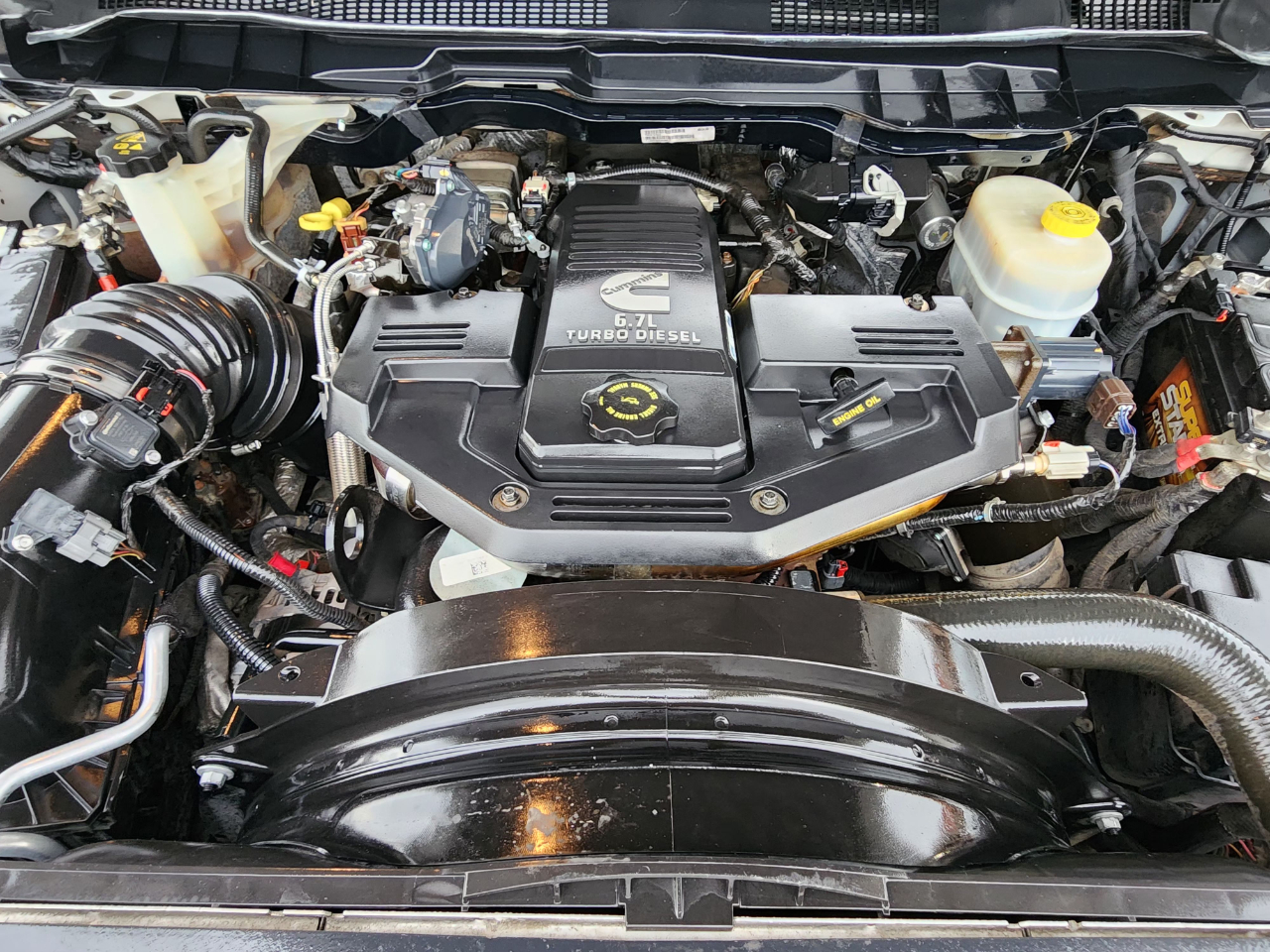 RAM 2500 Laramie Mega Cab 4WD 2016