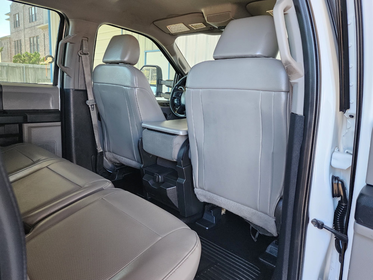 Ford Super Duty F-350 SRW  2017