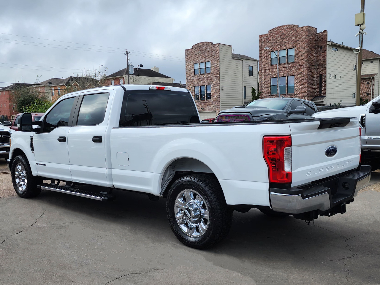 Ford Super Duty F-350 SRW  2017