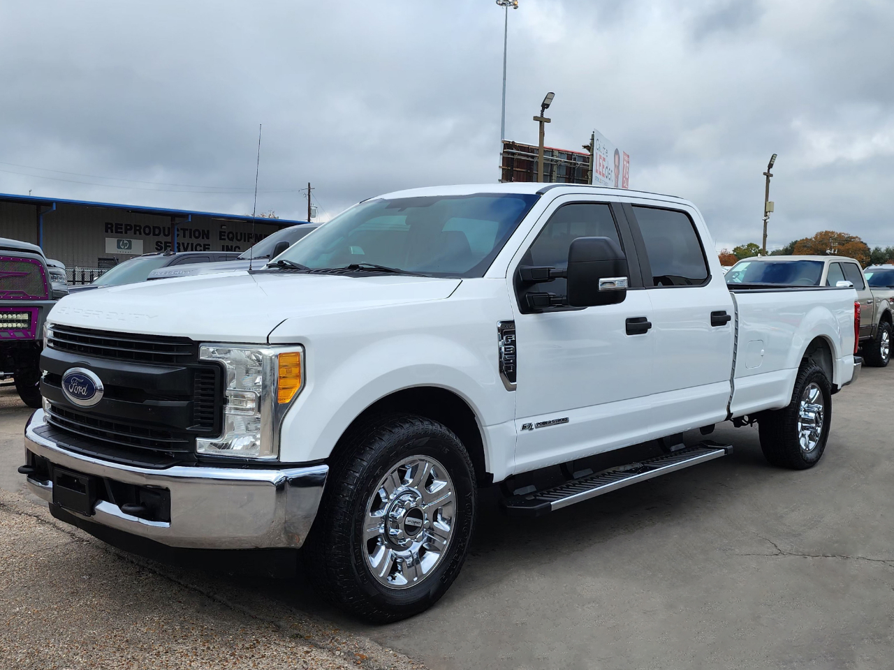 Ford Super Duty F-350 SRW  2017