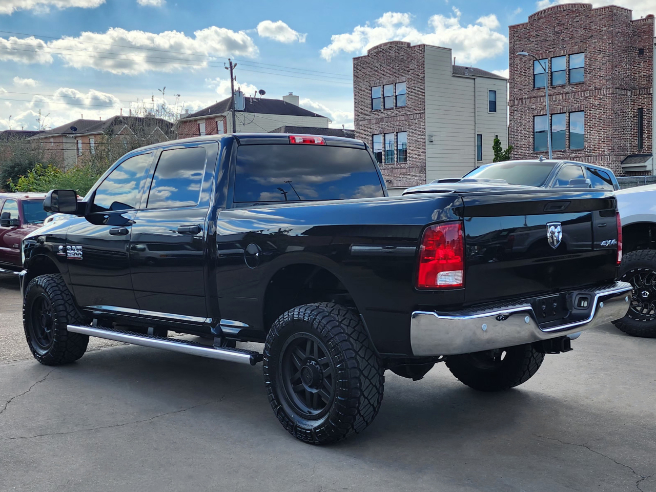 RAM 2500 Tradesman Crew Cab 4WD 2017