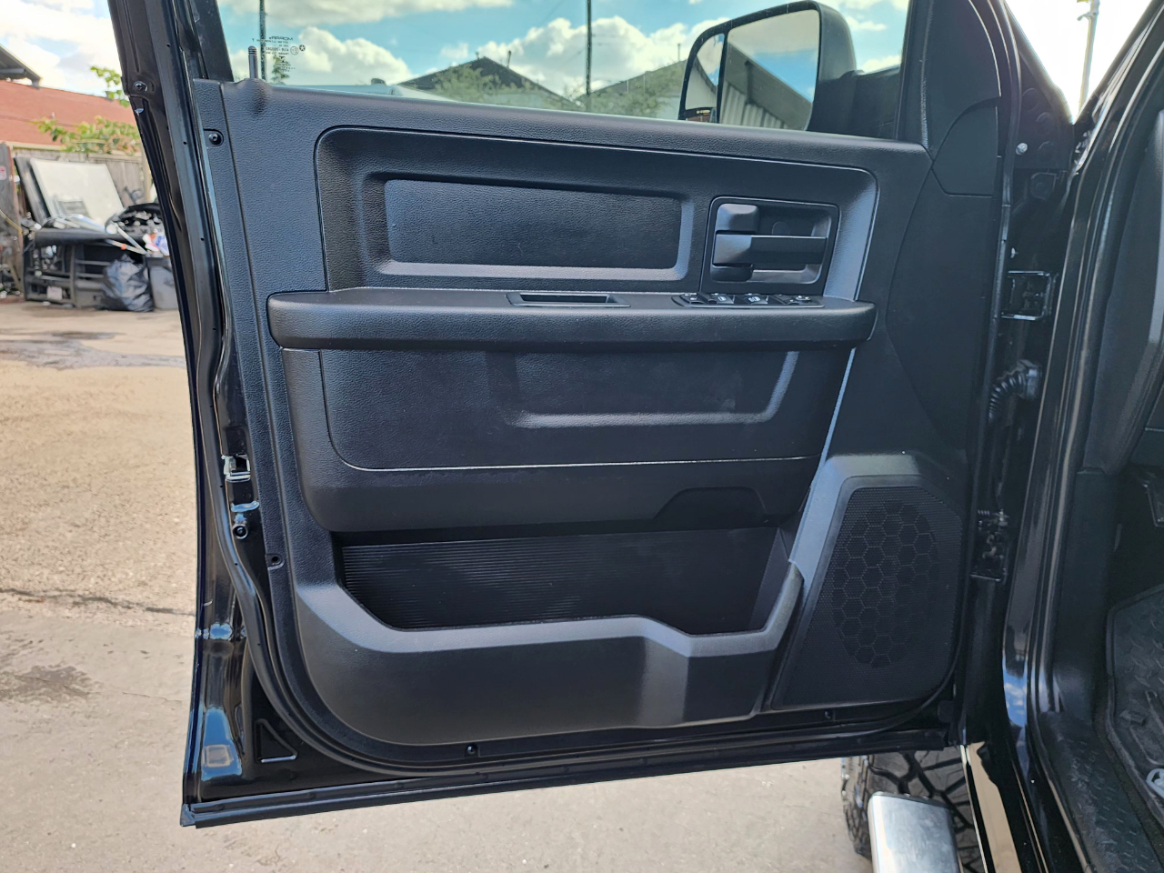 RAM 2500 Tradesman Crew Cab 4WD 2017