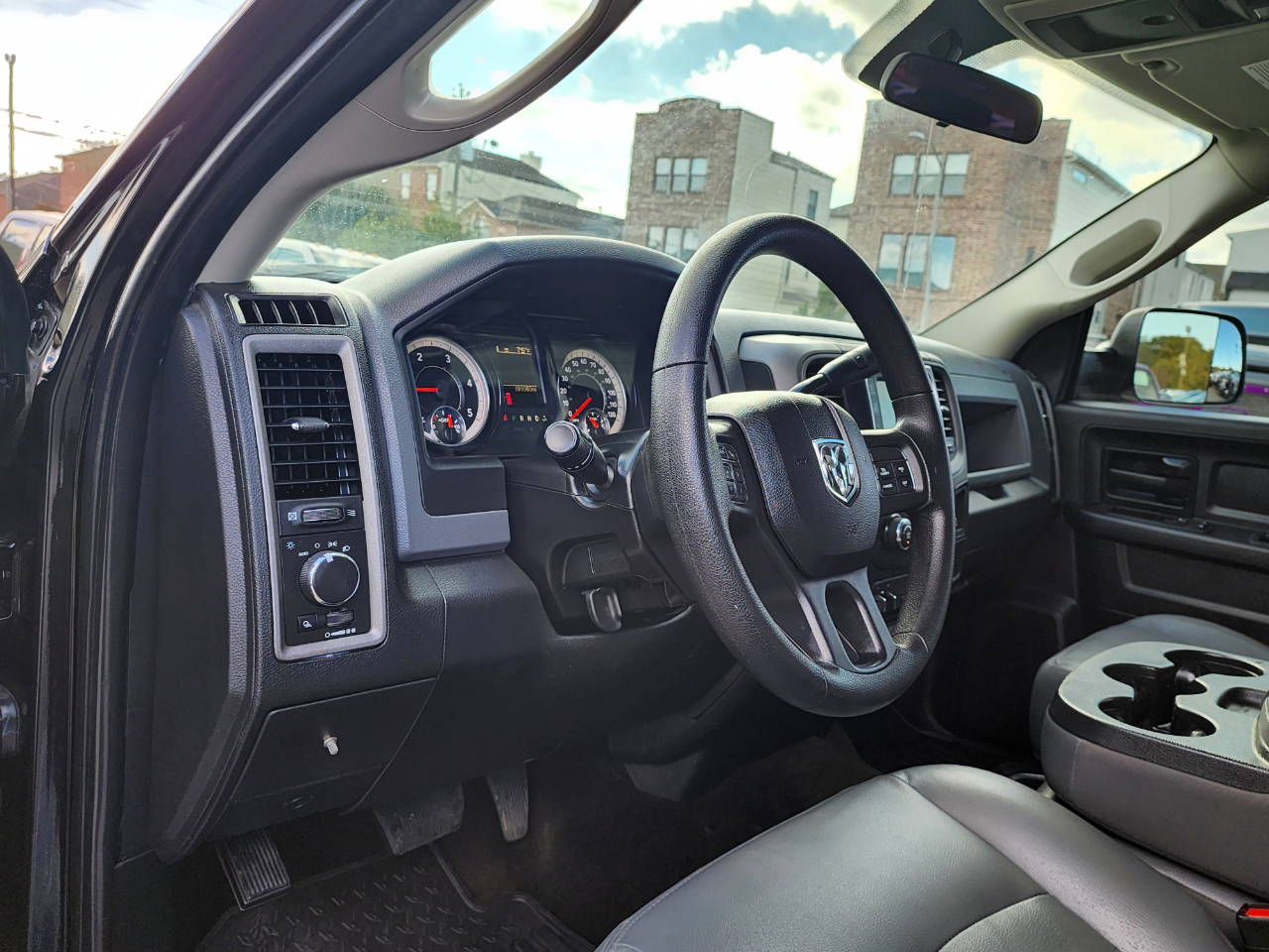 RAM 2500 Tradesman Crew Cab 4WD 2017