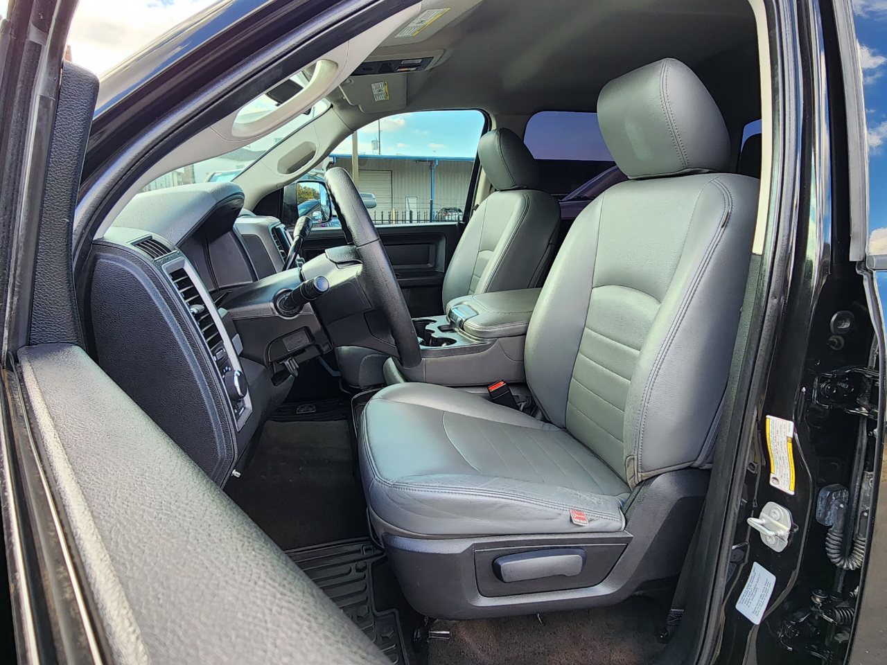 RAM 2500 Tradesman Crew Cab 4WD 2017