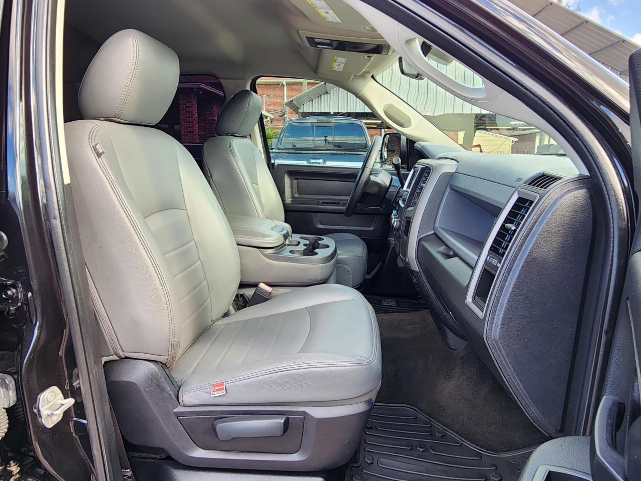 RAM 2500 Tradesman Crew Cab 4WD 2017