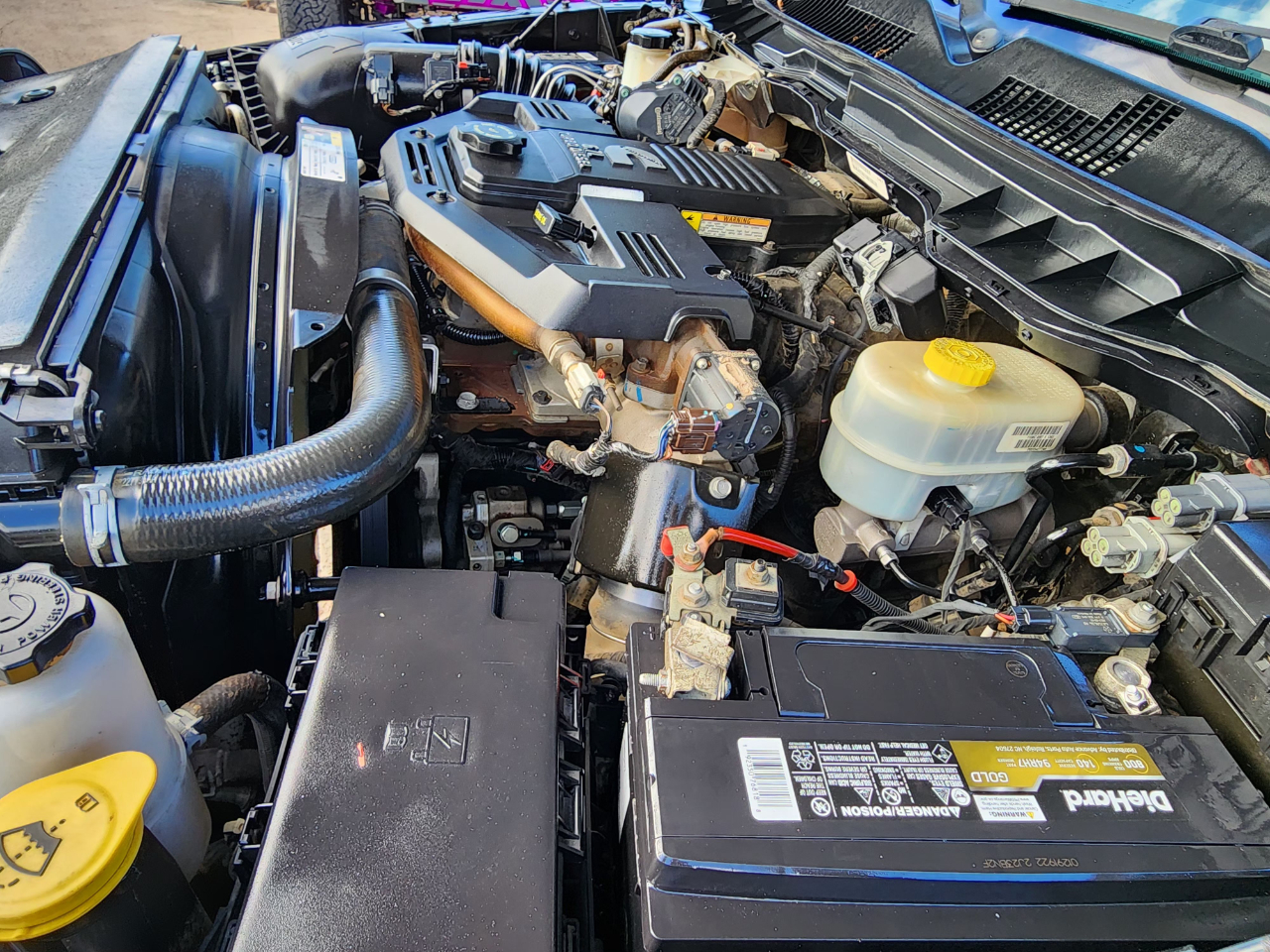 RAM 2500 Tradesman Crew Cab 4WD 2017