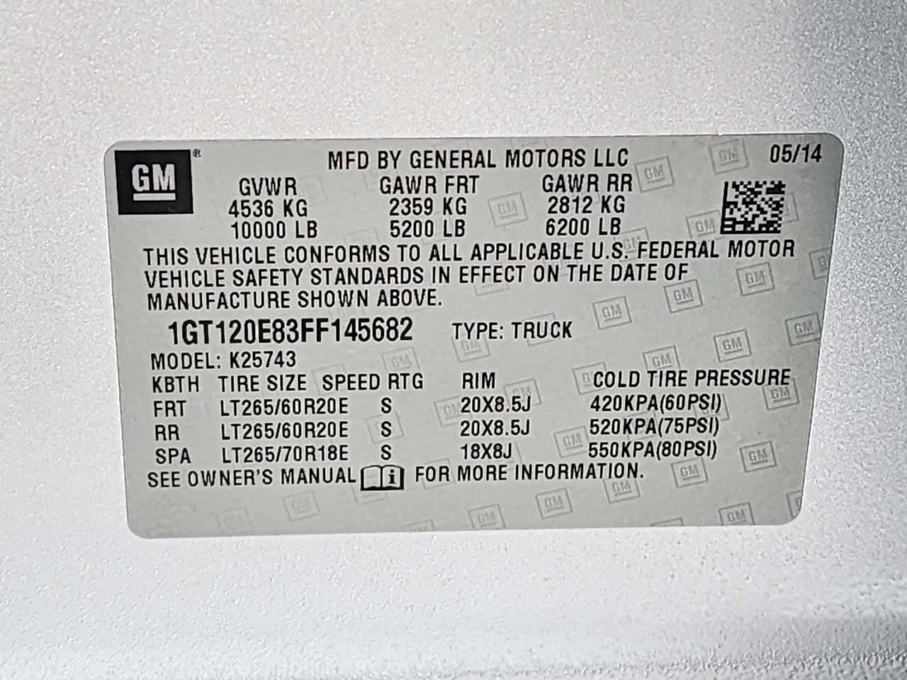 GMC Sierra 2500HD Denali Crew Cab 4WD 2015