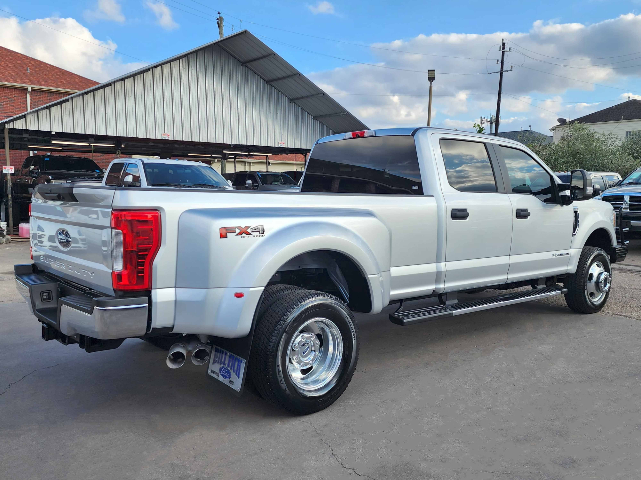 Ford Super Duty F-350 DRW  2017