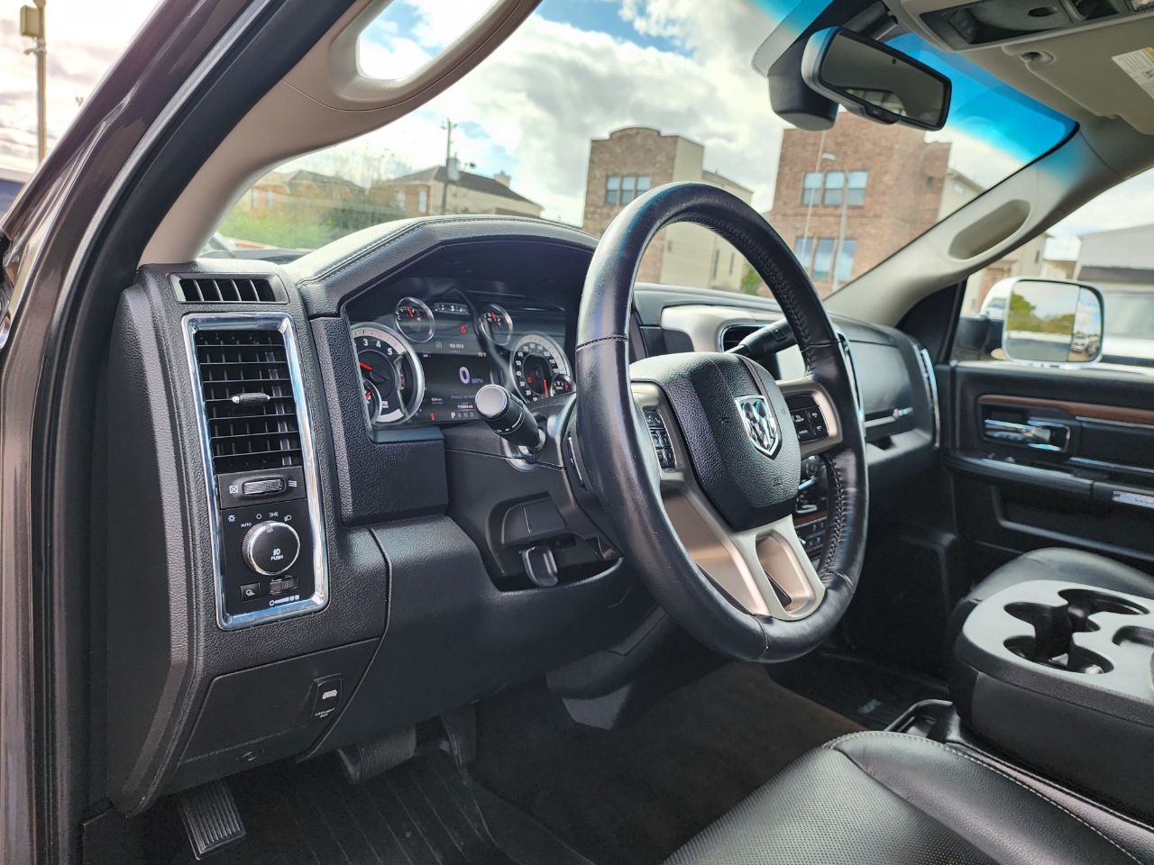 RAM 2500 Laramie Crew Cab 4WD 2017