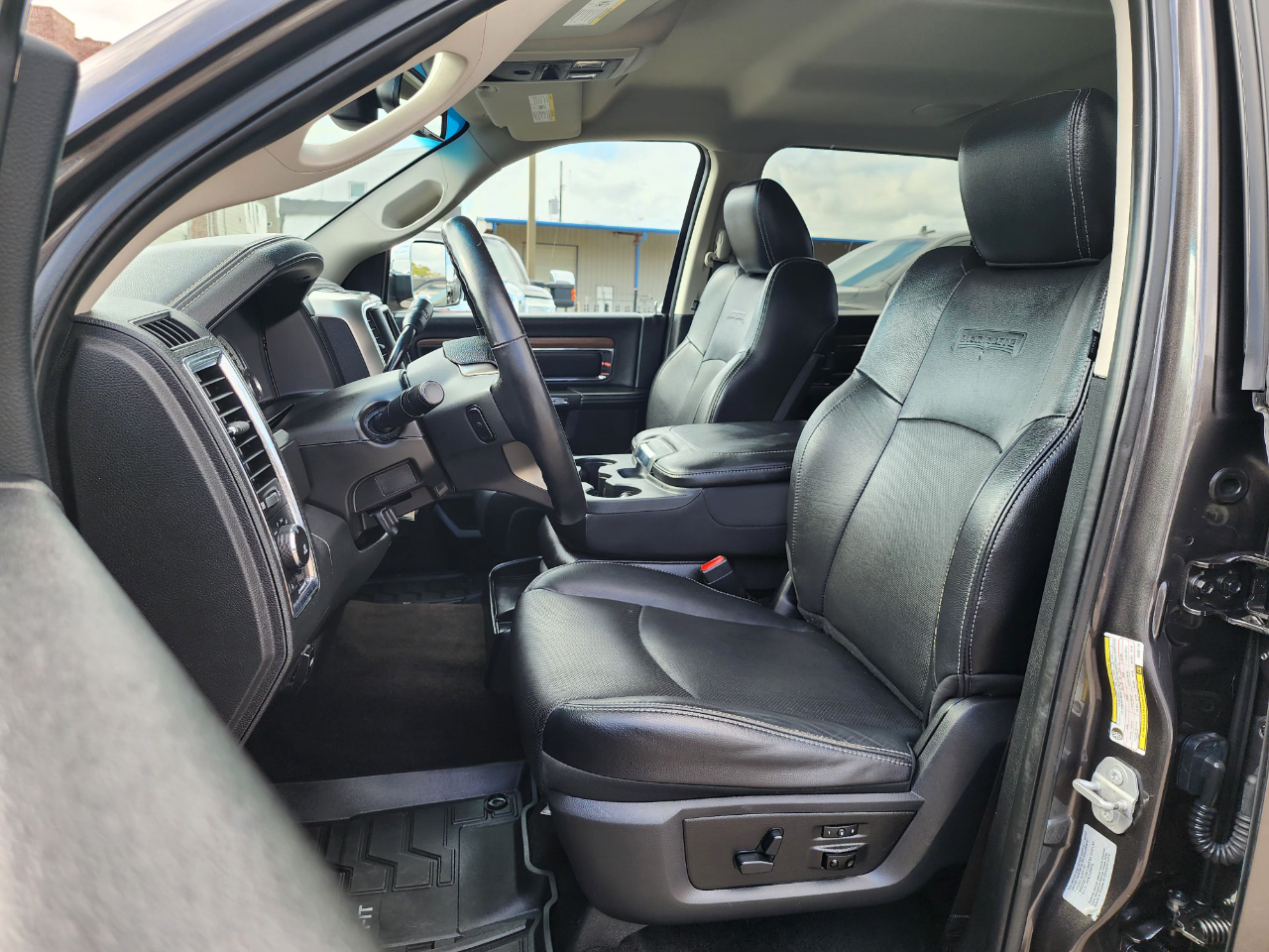 RAM 2500 Laramie Crew Cab 4WD 2017