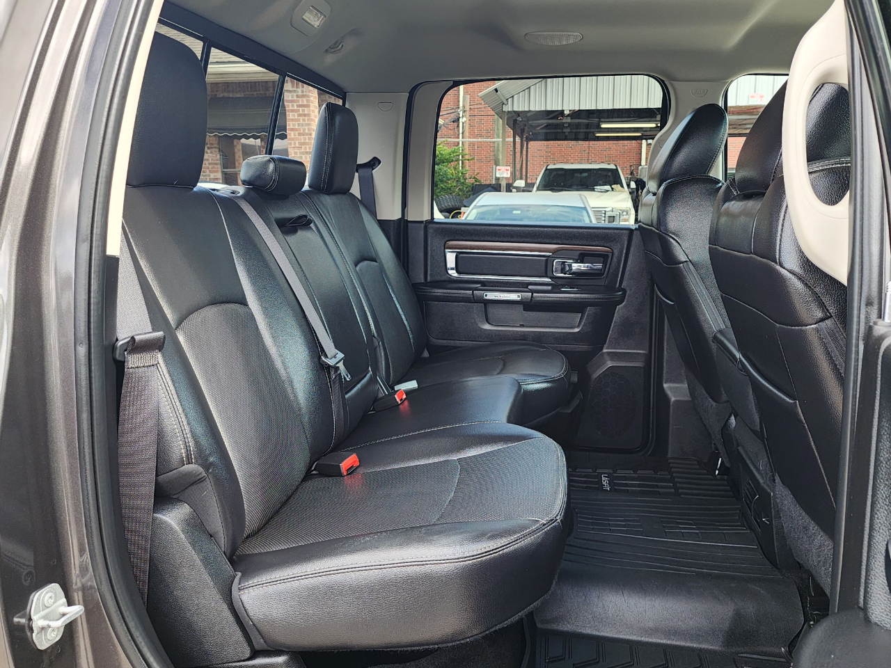 RAM 2500 Laramie Crew Cab 4WD 2017