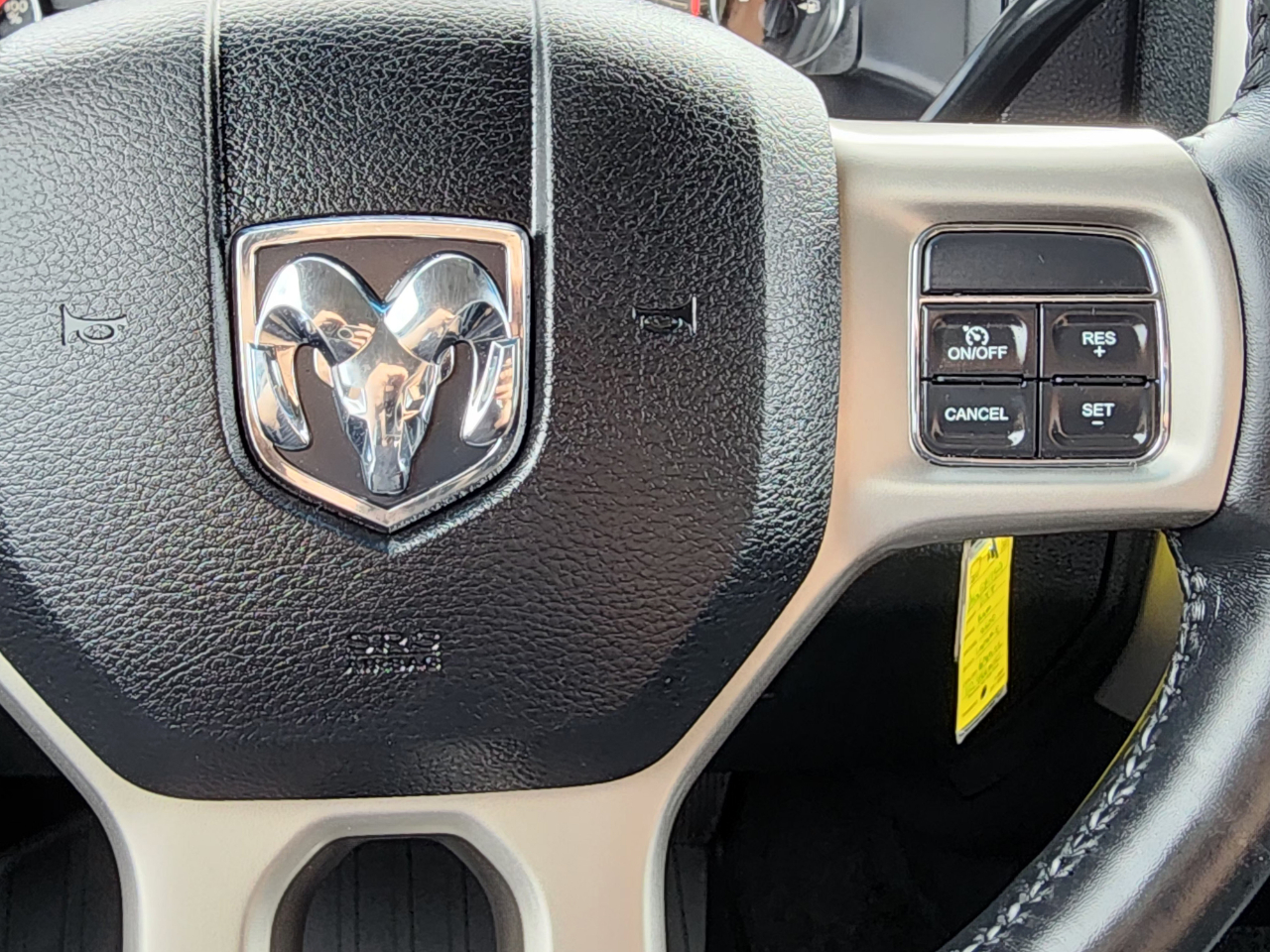 RAM 2500 Laramie Crew Cab 4WD 2017