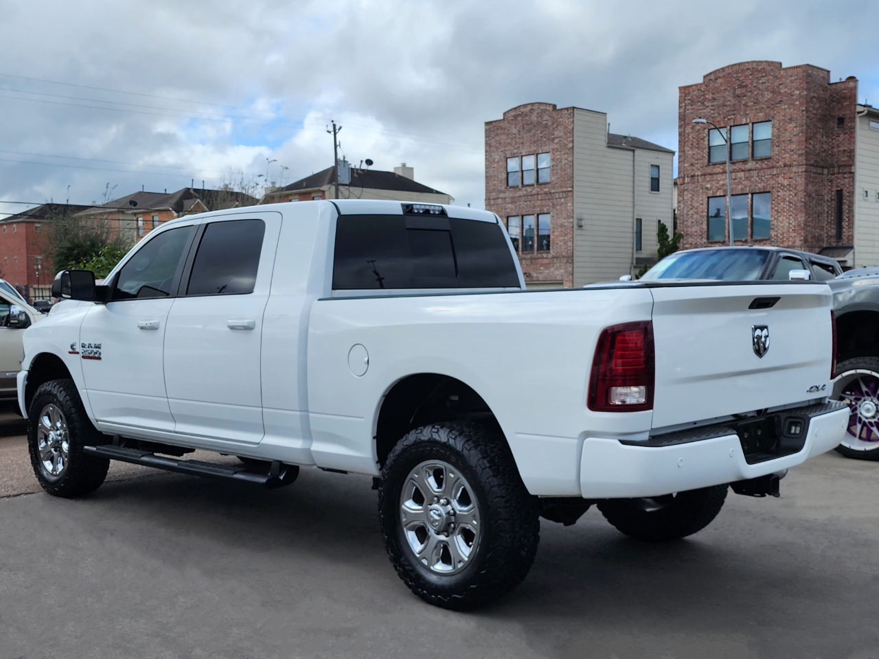 RAM 2500 Laramie Mega Cab 4WD 2018