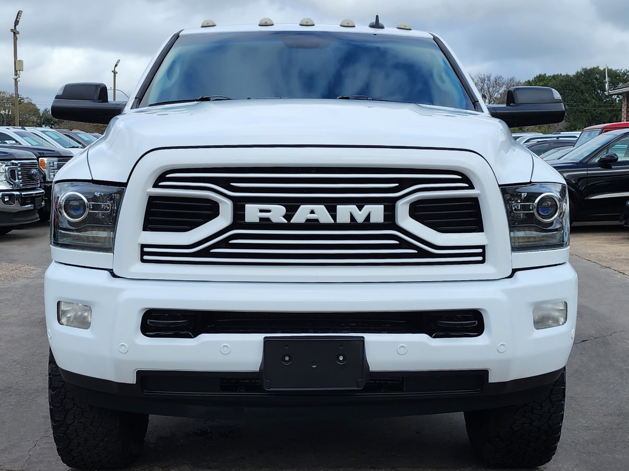 RAM 2500 Laramie Mega Cab 4WD 2018
