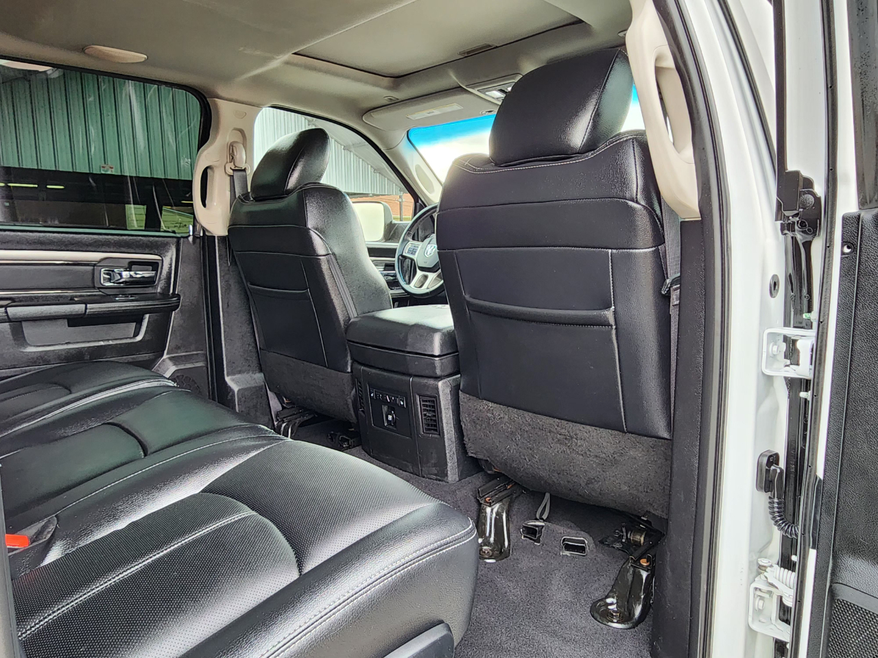 RAM 2500 Laramie Mega Cab 4WD 2018