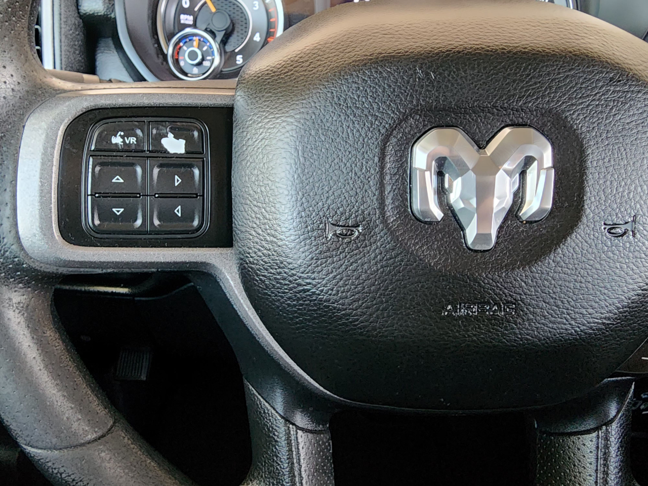 RAM 2500 Tradesman Crew Cab 4WD 2019