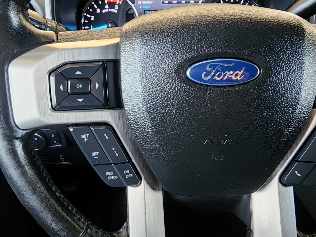 Ford Super Duty F-250 SRW  2017