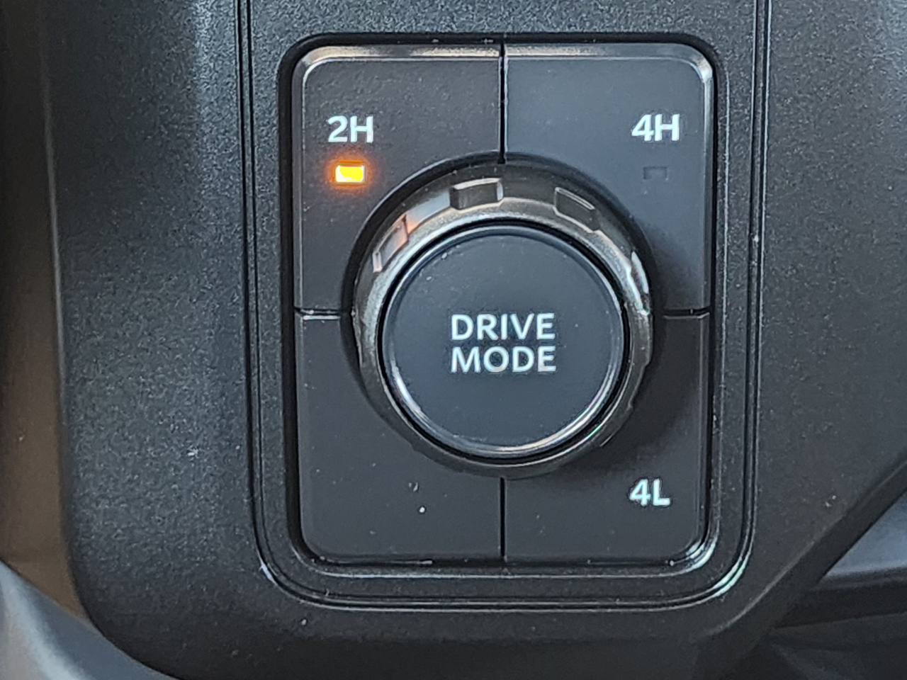 Ford Super Duty F-350 DRW  2025