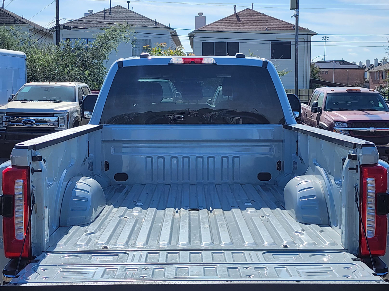 Ford Super Duty F-350 DRW  2025