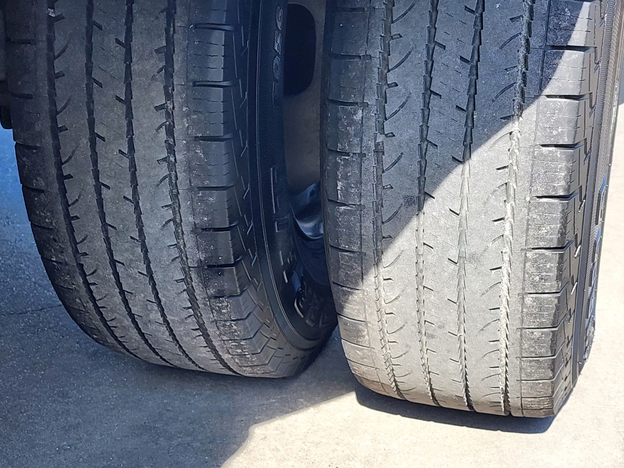 Ford Super Duty F-350 DRW  2025