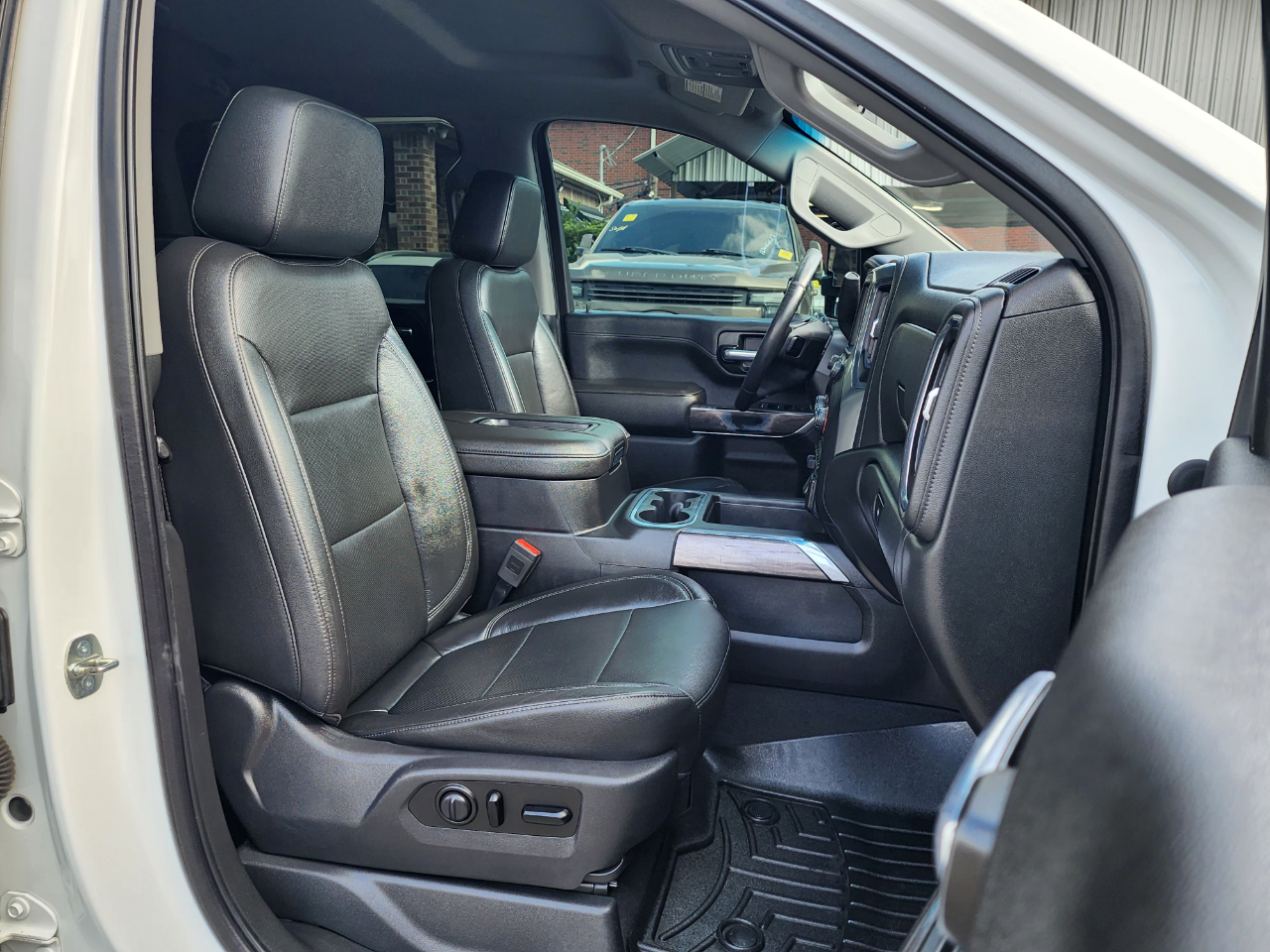 Chevrolet Silverado 2500HD LTZ Crew Cab 4WD 2020