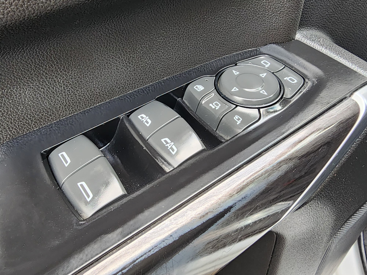 Chevrolet Silverado 2500HD LTZ Crew Cab 4WD 2020