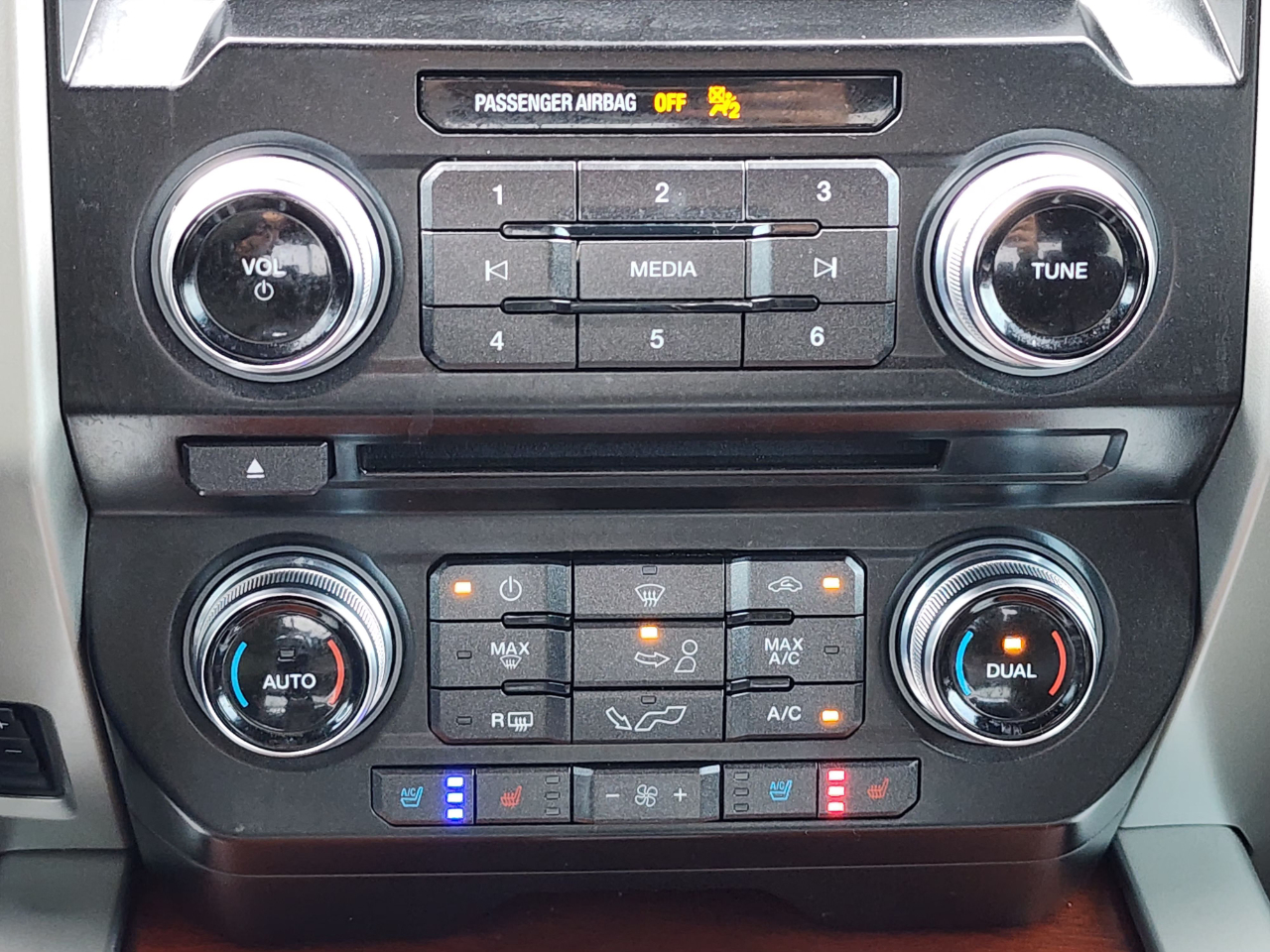 Ford F-150 King Ranch SuperCrew 4WD 2015