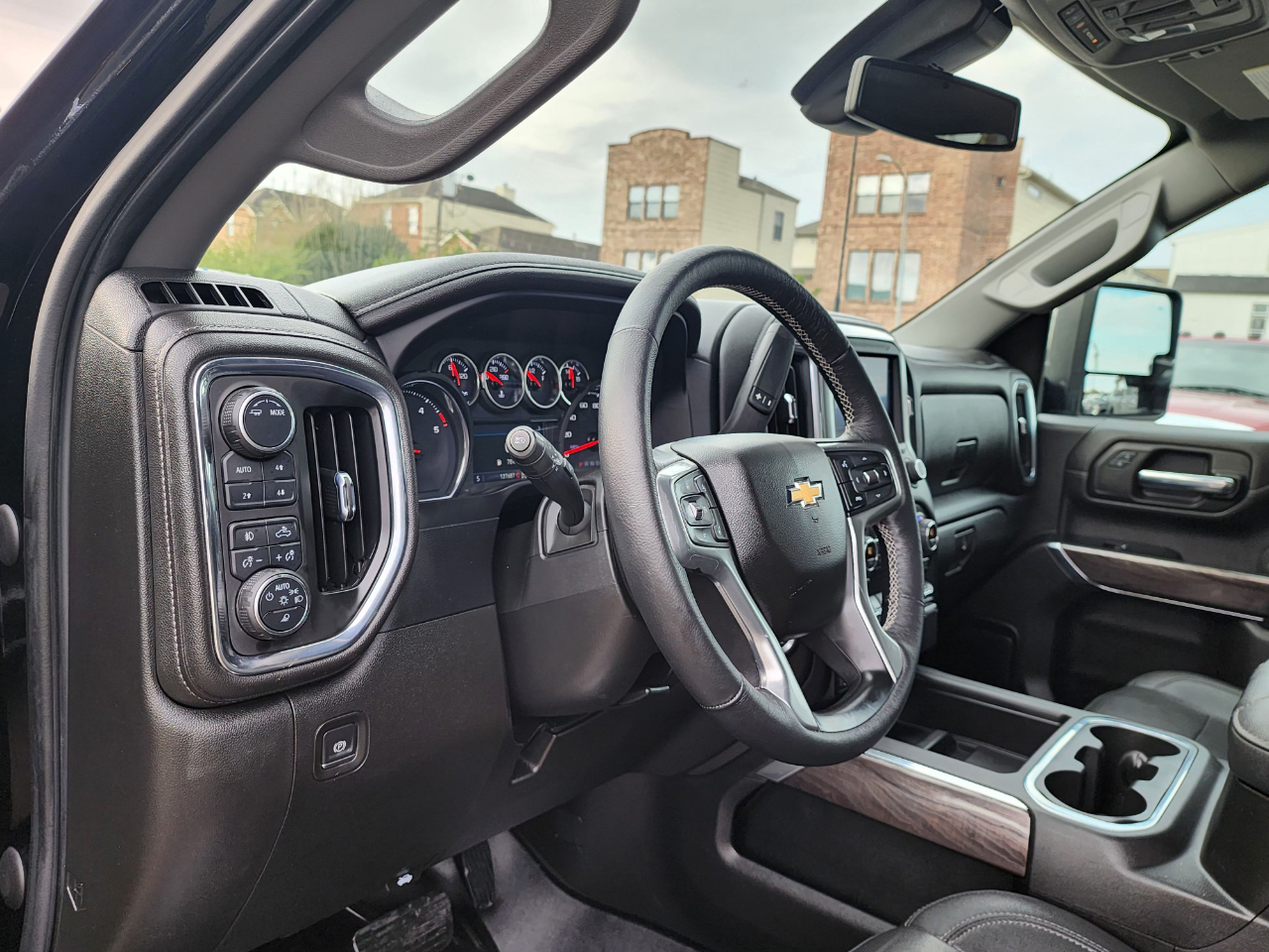Chevrolet Silverado 2500HD LTZ Crew Cab 4WD 2022