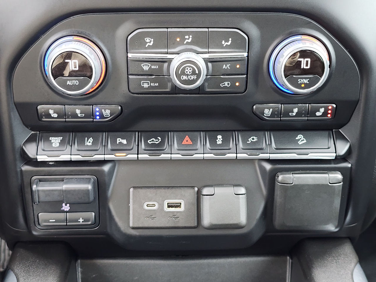 Chevrolet Silverado 2500HD LTZ Crew Cab 4WD 2022