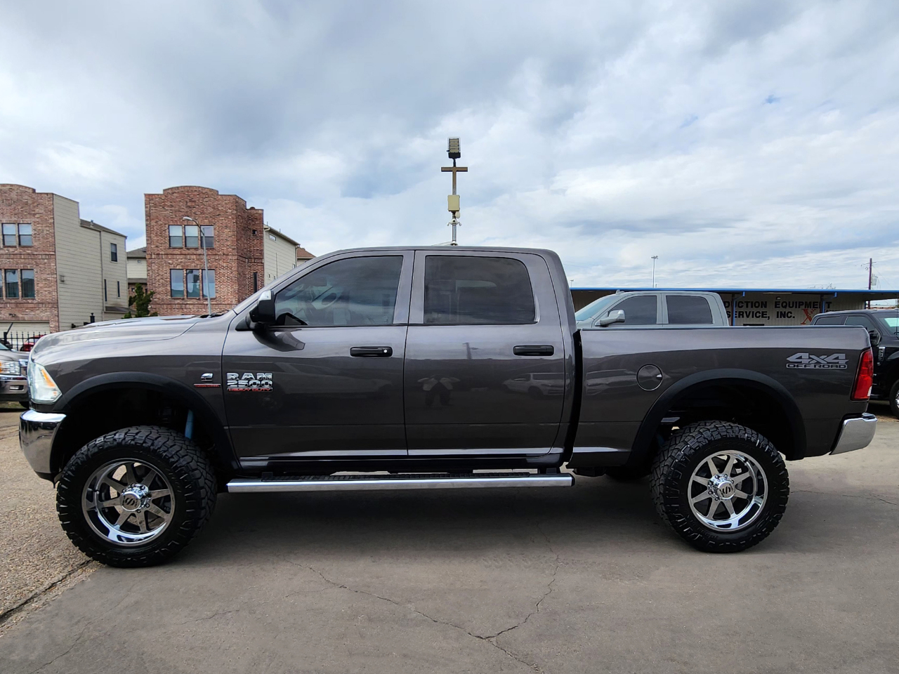 RAM 2500 Tradesman Crew Cab 4WD 2017