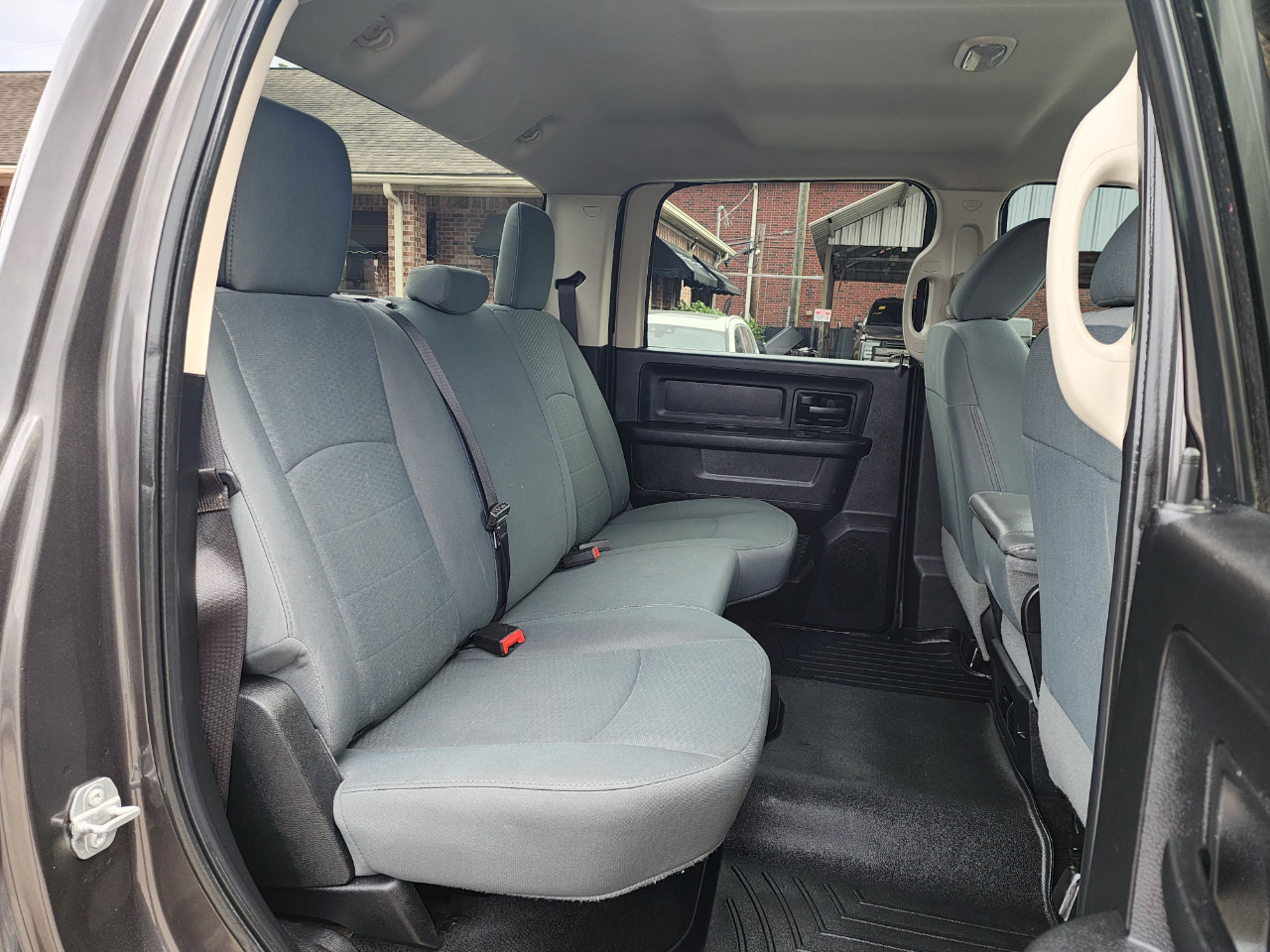 RAM 2500 Tradesman Crew Cab 4WD 2017