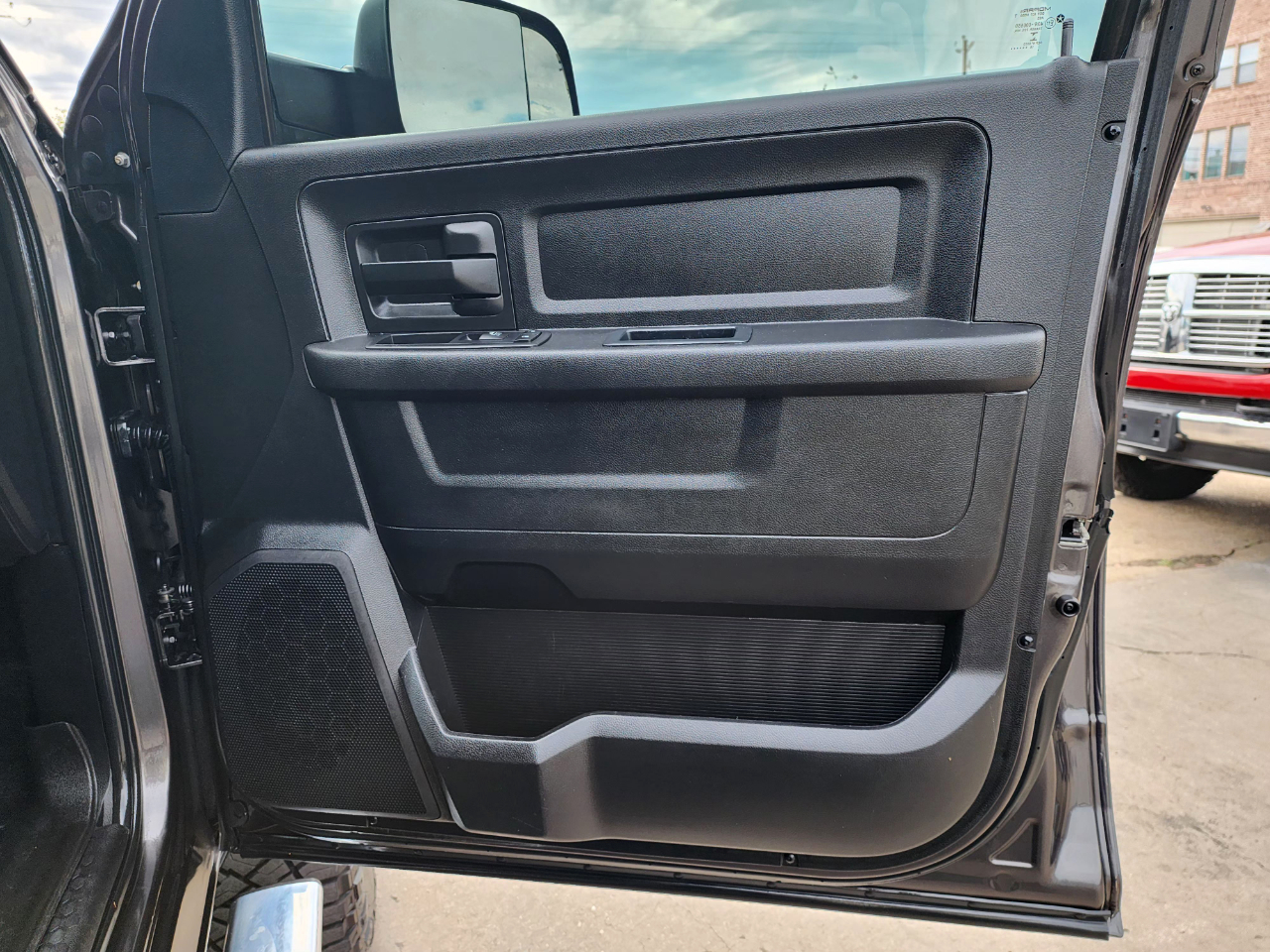 RAM 2500 Tradesman Crew Cab 4WD 2017