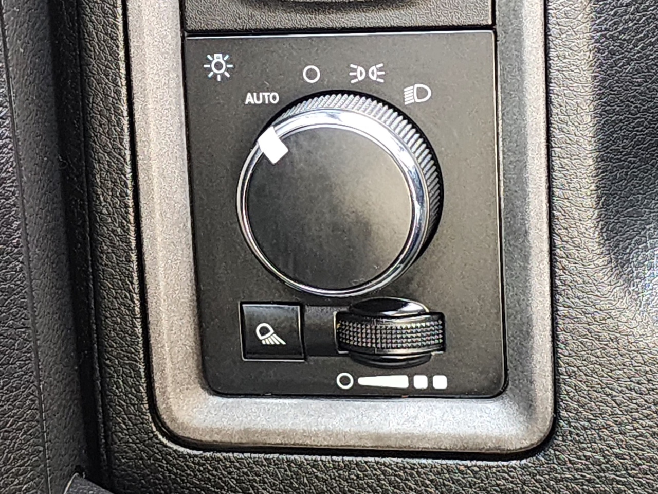 RAM 2500 Tradesman Crew Cab 4WD 2017