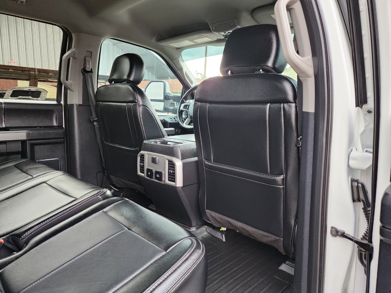 Ford Super Duty F-350 DRW  2021