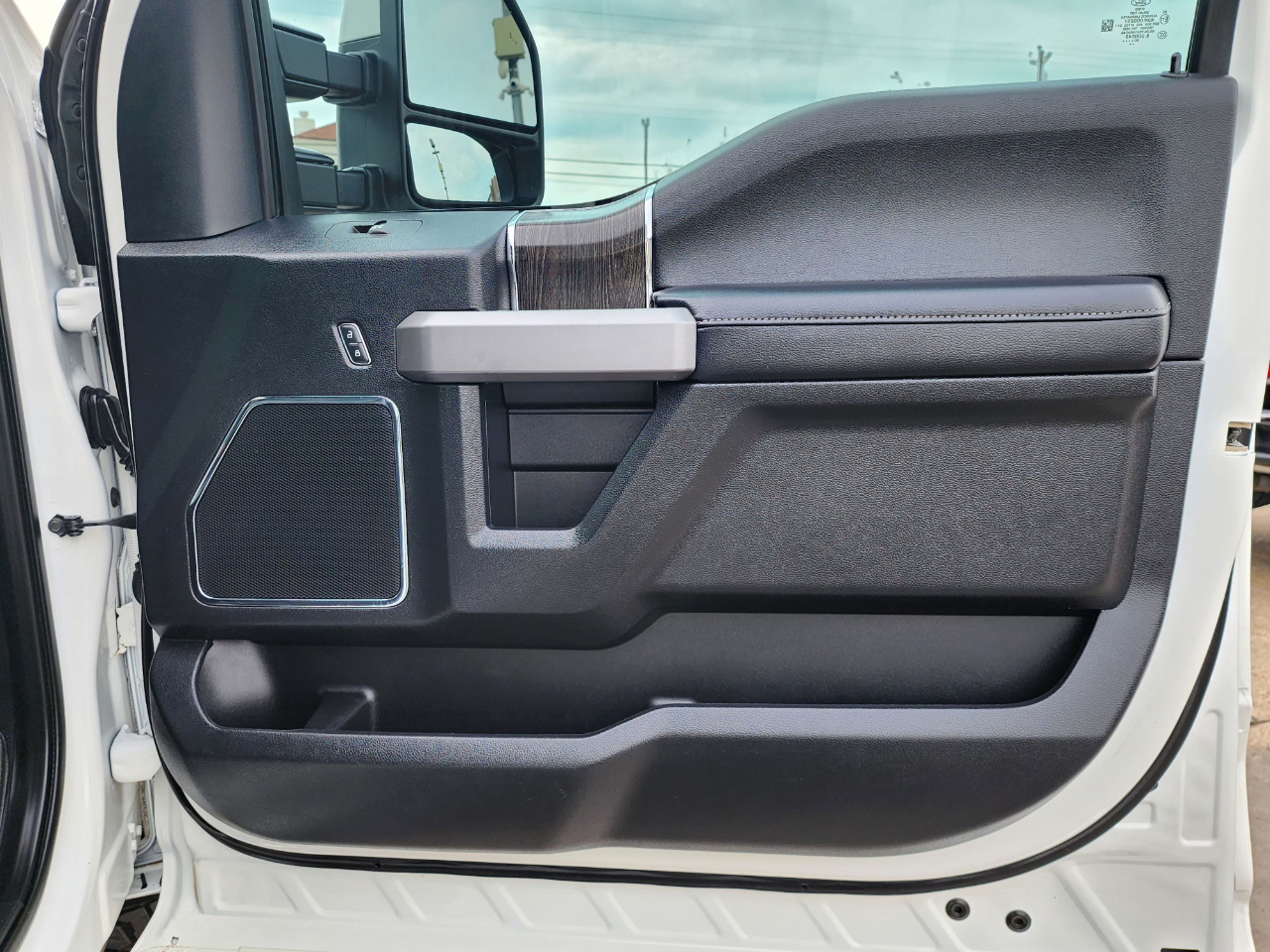 Ford Super Duty F-350 DRW  2021