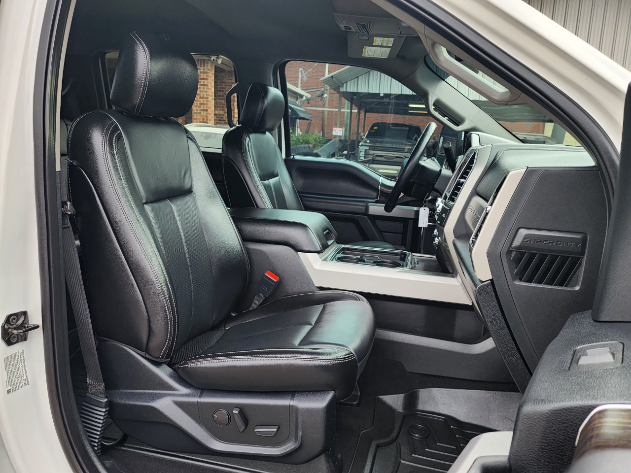 Ford Super Duty F-350 DRW  2021