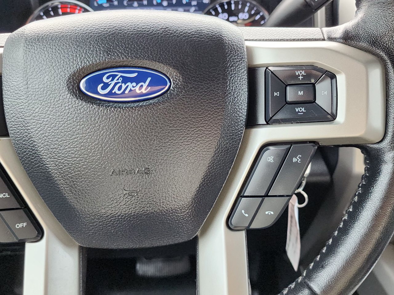 Ford Super Duty F-350 DRW  2021