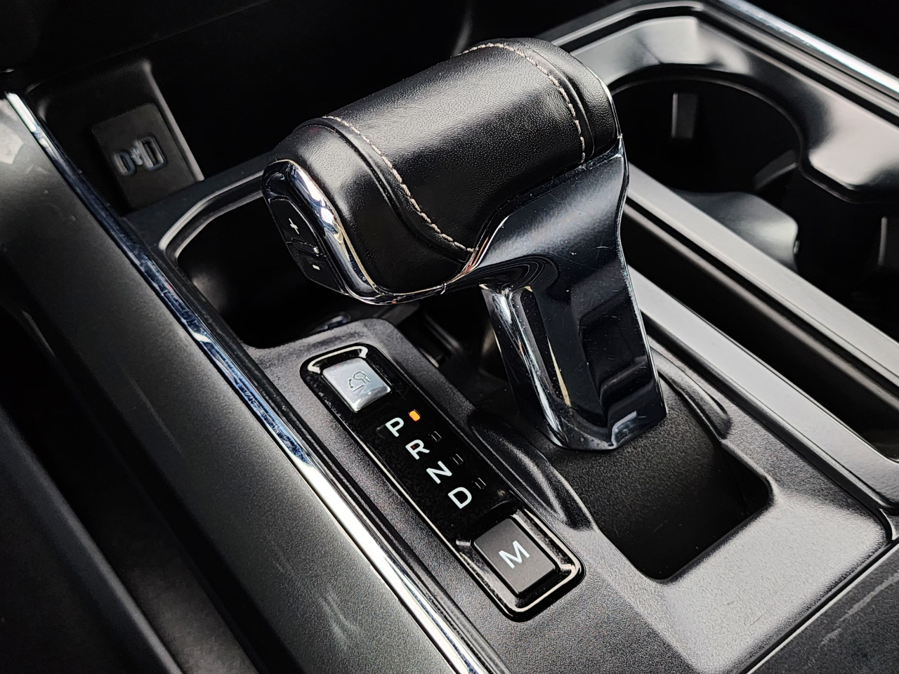 Ford F-150 XLT SuperCrew 4WD 2023