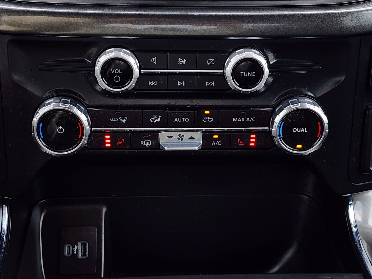 Ford F-150 XLT SuperCrew 4WD 2023