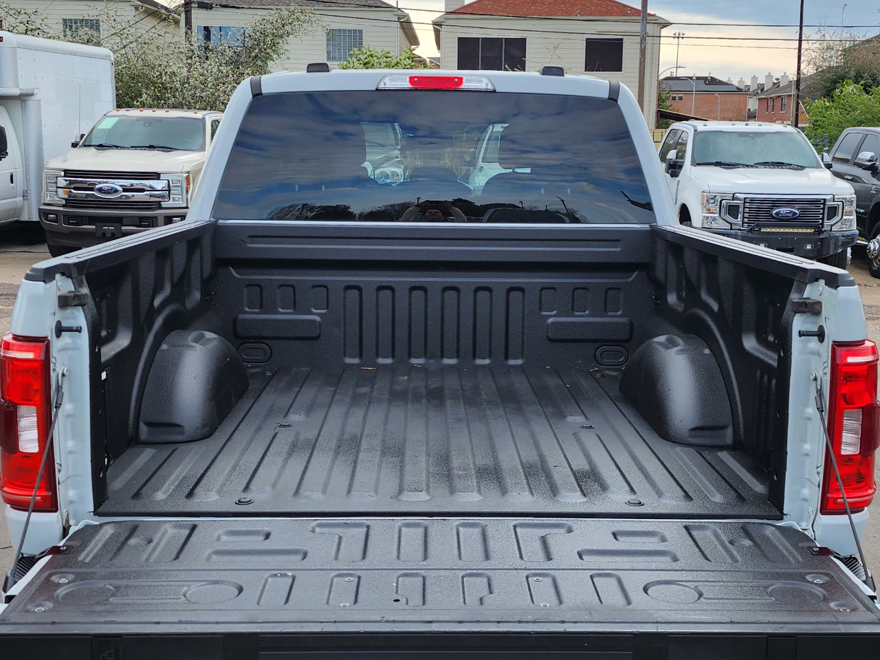 Ford F-150 XLT SuperCrew 4WD 2023