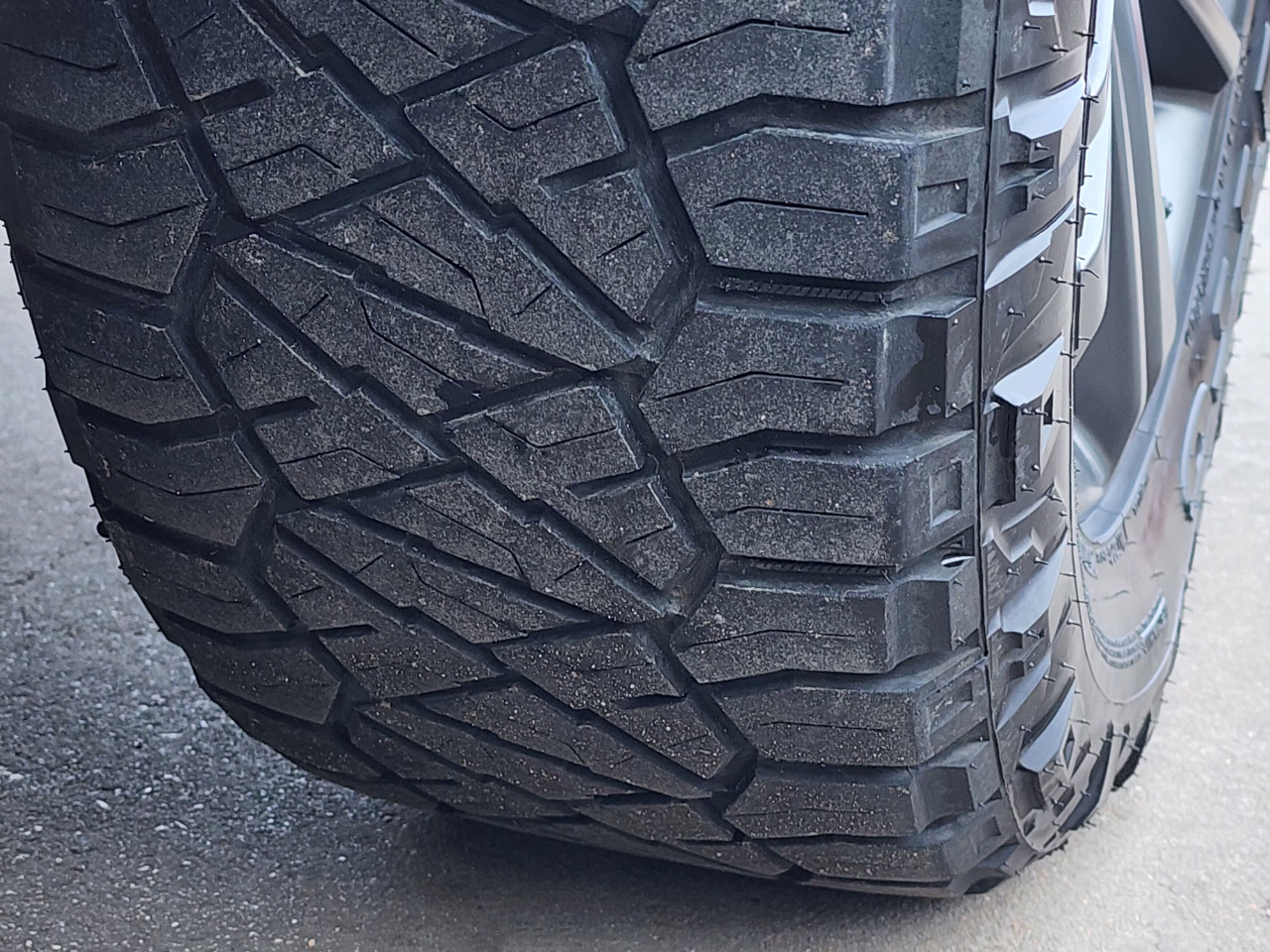 Ford F-150 XLT SuperCrew 4WD 2023