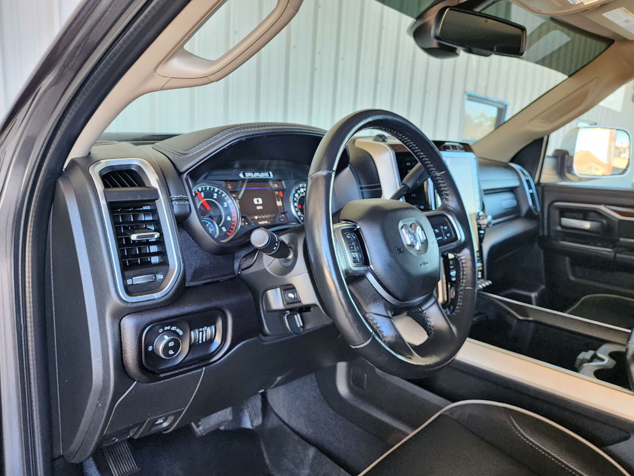 RAM 2500 Laramie Crew Cab 4WD 2022