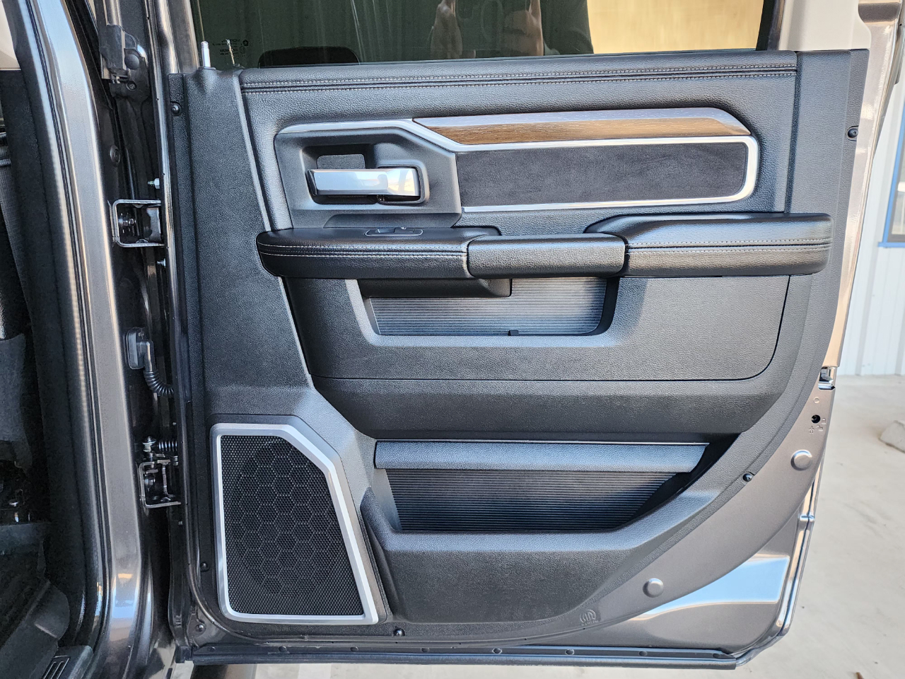 RAM 2500 Laramie Crew Cab 4WD 2022