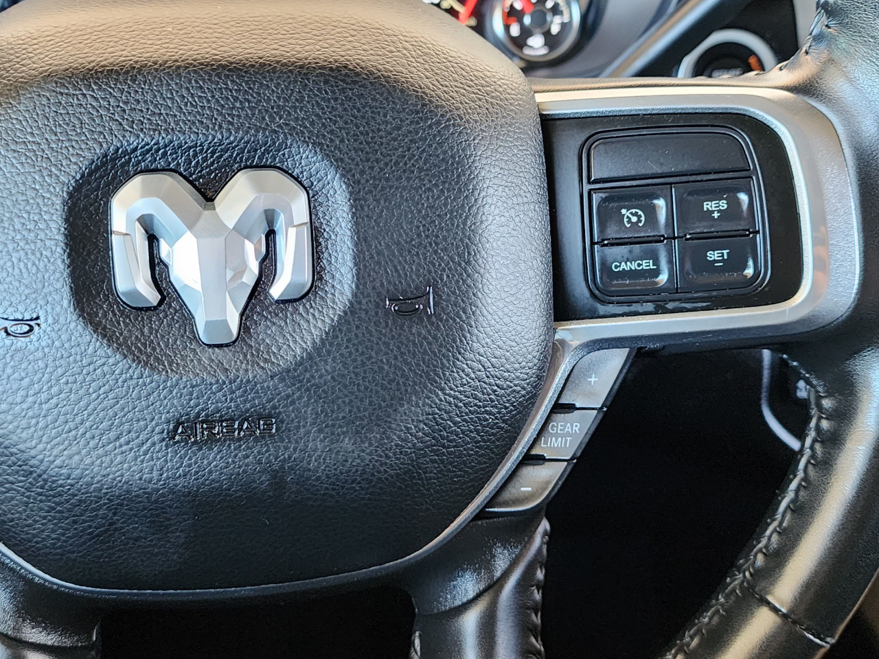 RAM 2500 Laramie Crew Cab 4WD 2022