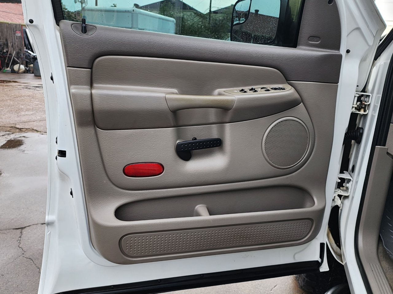 Dodge Ram 2500 SLT Quad Cab 4WD 2005