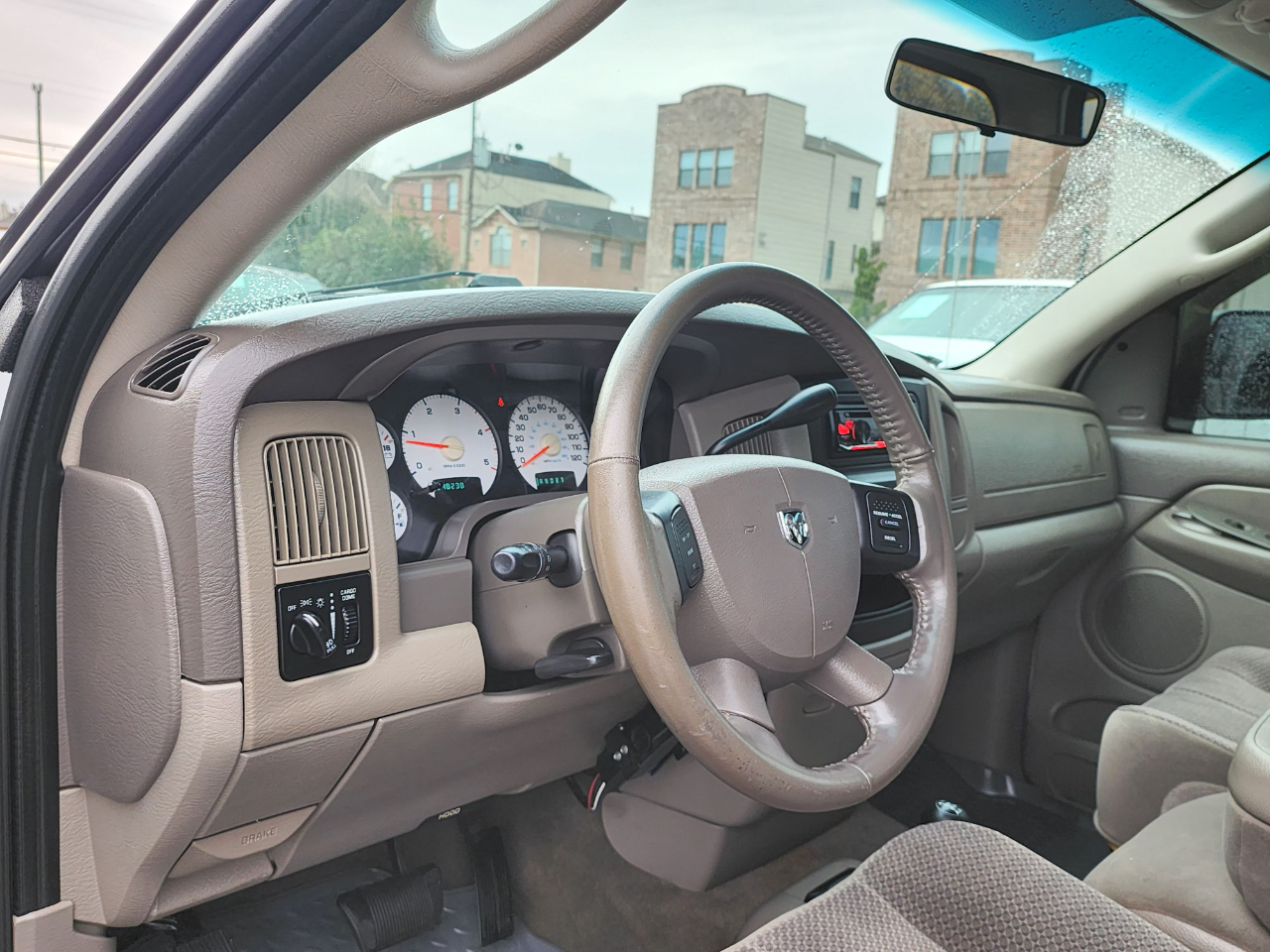 Dodge Ram 2500 SLT Quad Cab 4WD 2005