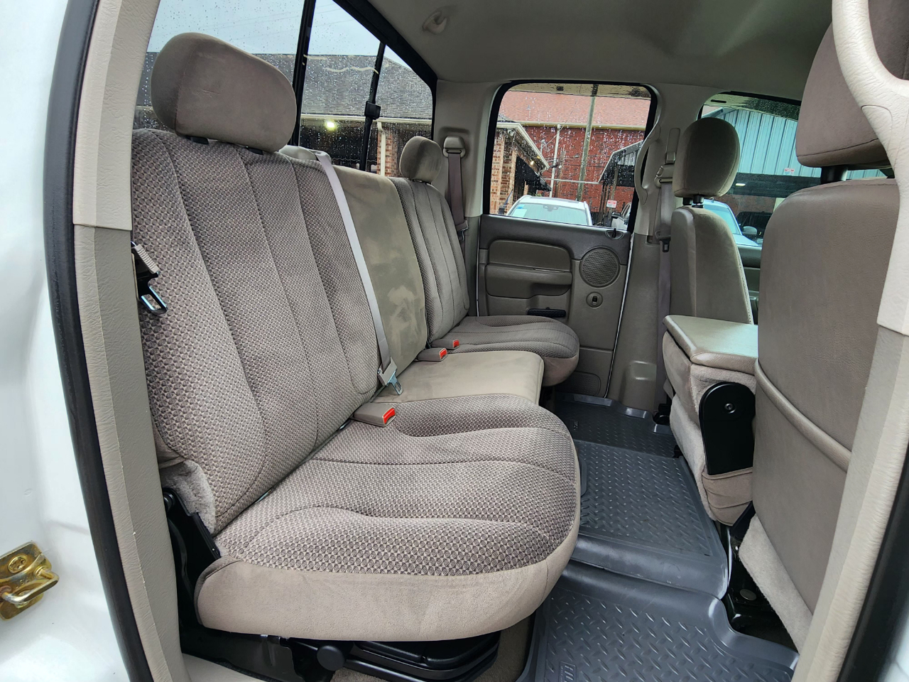 Dodge Ram 2500 SLT Quad Cab 4WD 2005